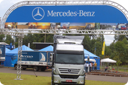 Caravana Vem Mercedes Benz